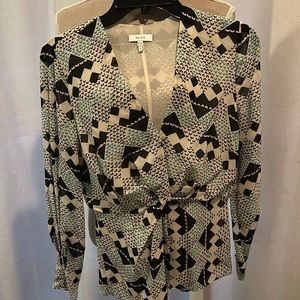 COPY - Reiss silky v-neck geometric top NWOT